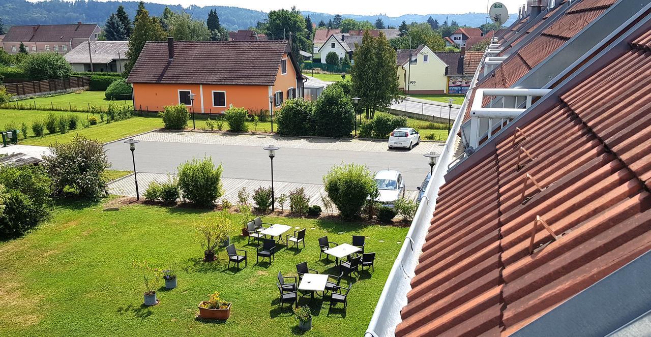 Fruehstueckspension Winter Gössendorf Esterno foto